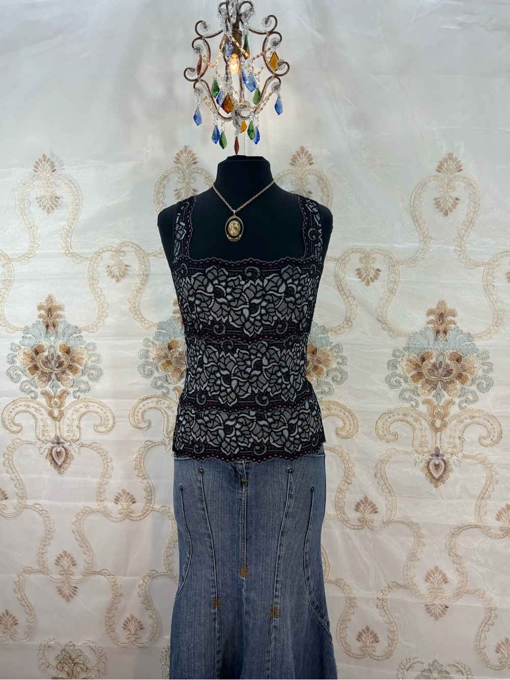 ✨Vintage Y2K Caché Silver & Pink Floral Lace Square Neck Layered Cami✨ - Picture 6 of 7